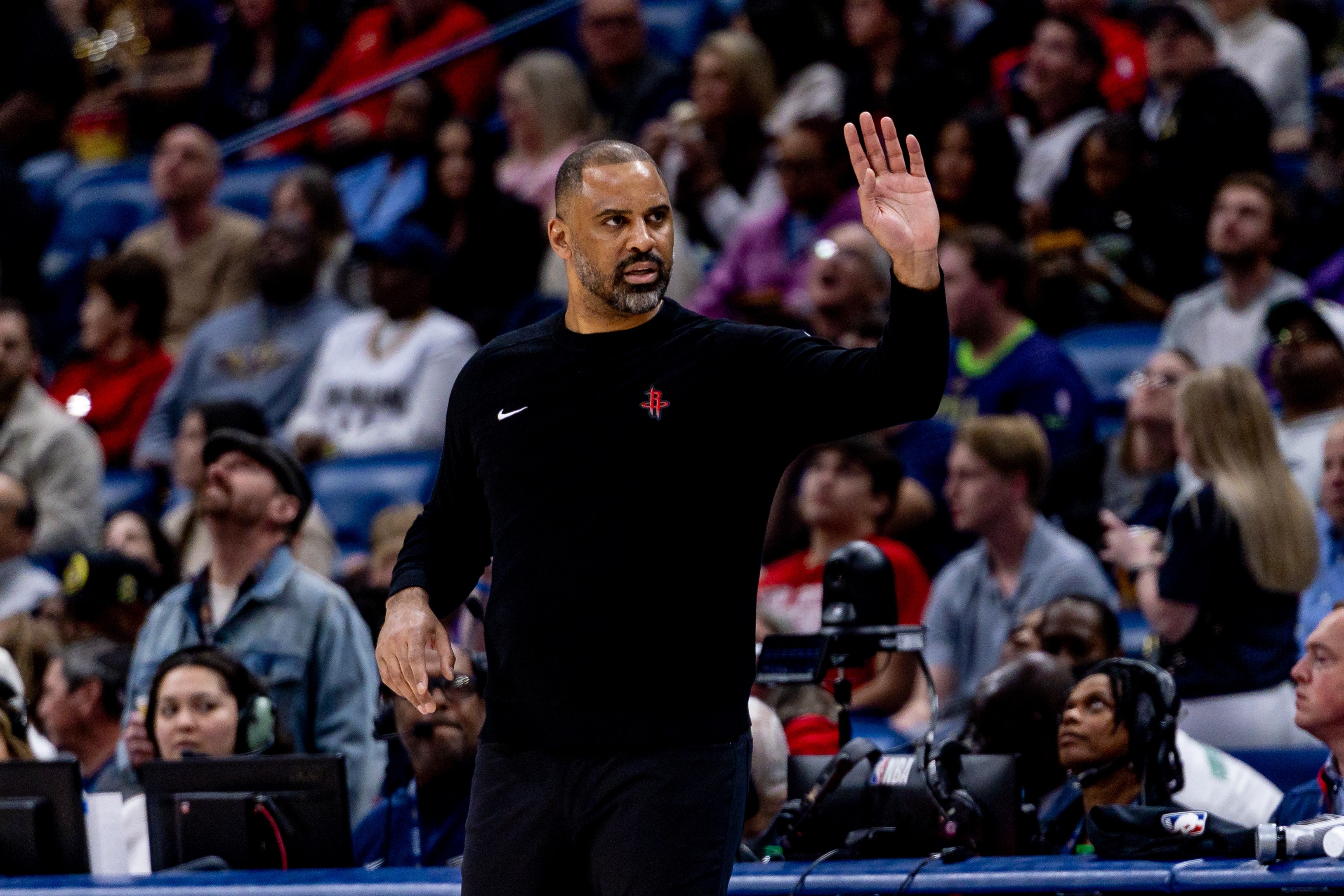 乌度卡：我们G1的防守表现足够好 只是防守库里出现了些失误