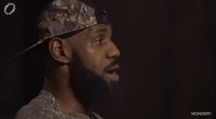 詹姆斯：有些孩子整年只被允许参与一项运动 很年轻就耗尽了精力