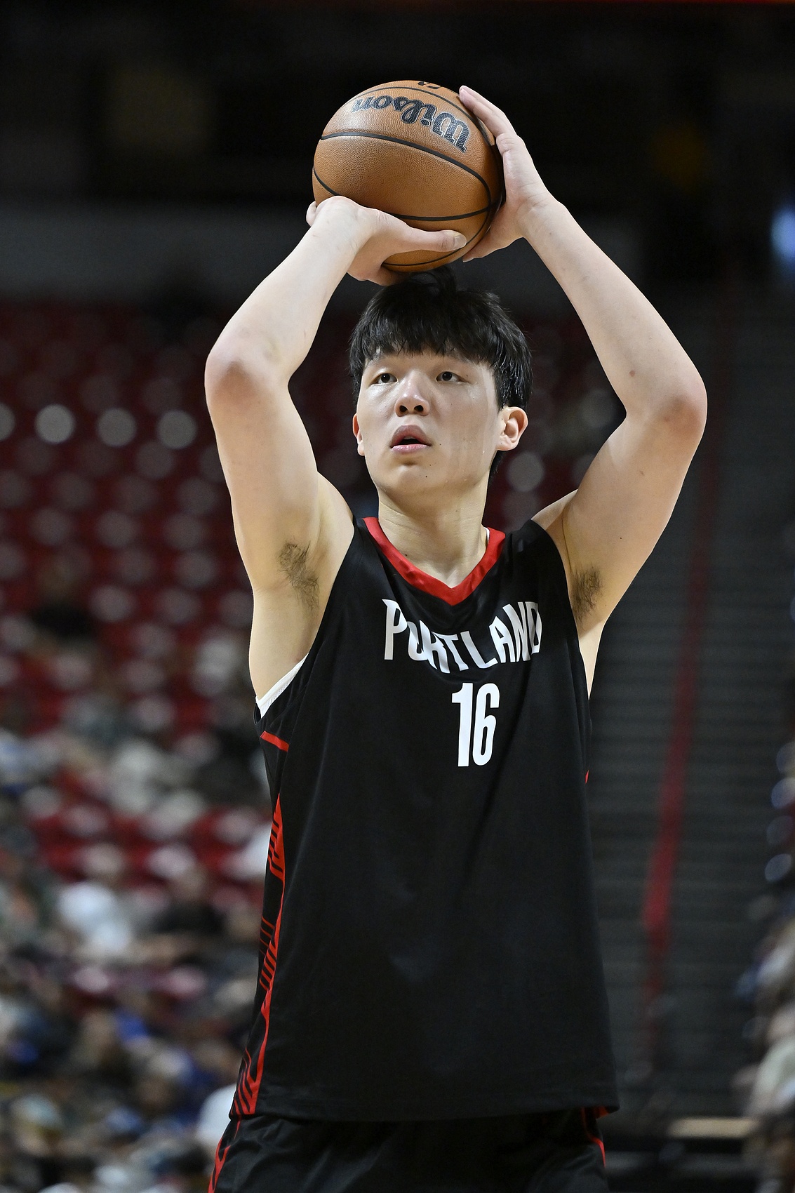 队记：除非亨德森&夏普爆发或杨瀚森成明星 否则开拓者想提升很难