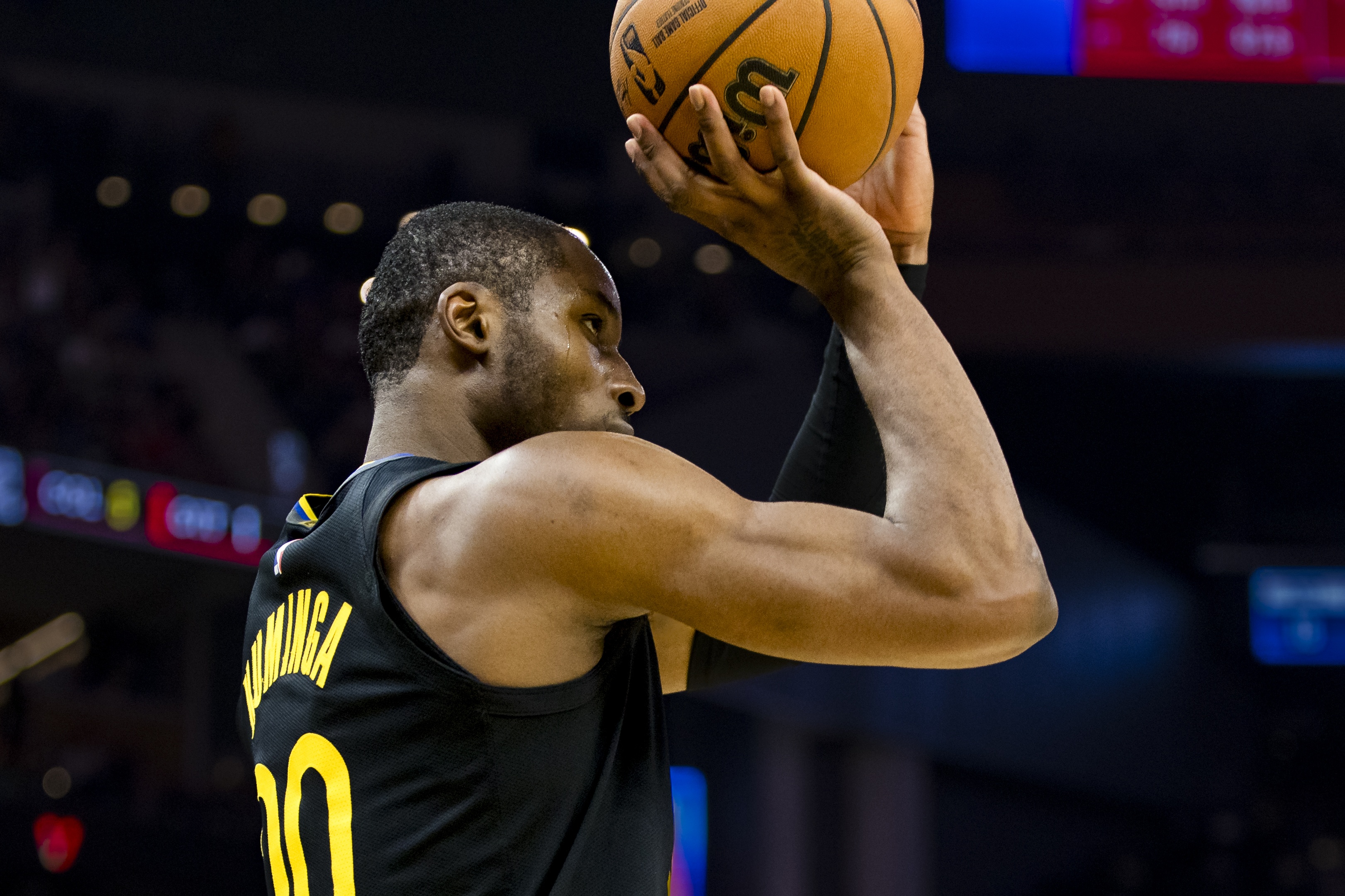 机会真不少！库明加生涯4年有3年的使用率是全队前5