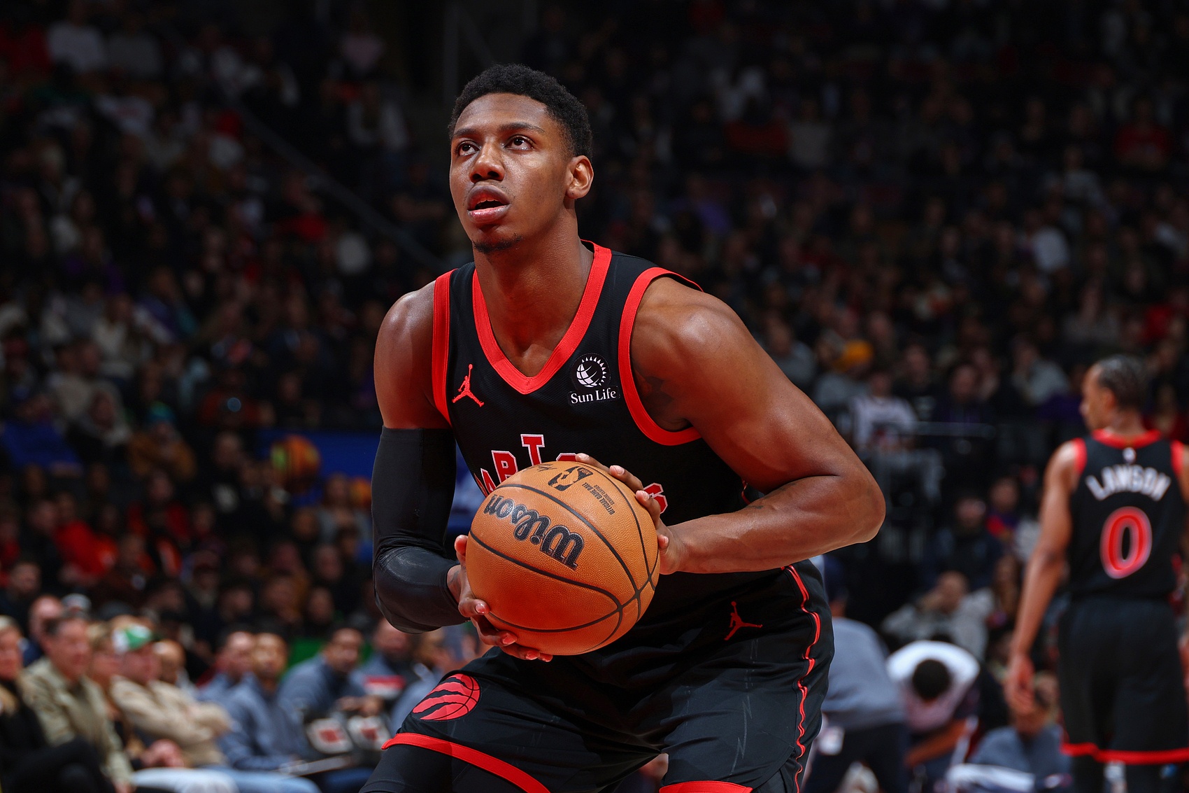 巴雷特：队里没有自负的人 曾经效力过一些球队球都不传一下的