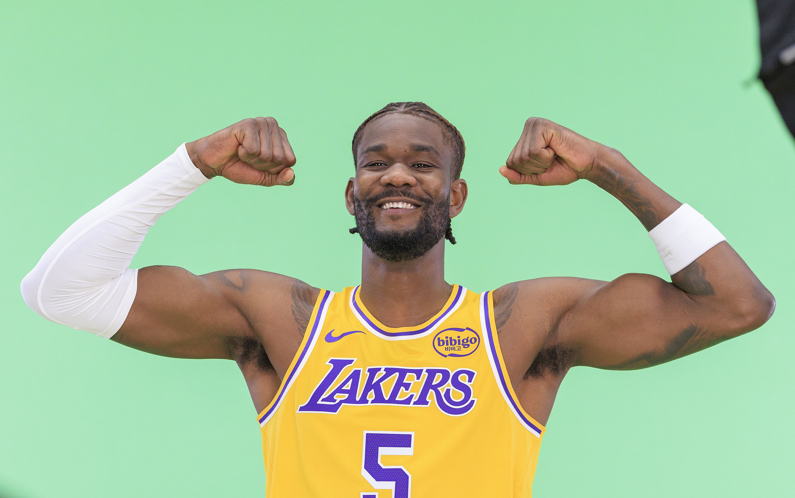 雷迪克：会赋予艾顿重要的防守任务 他曾是总决赛球队的防守核心