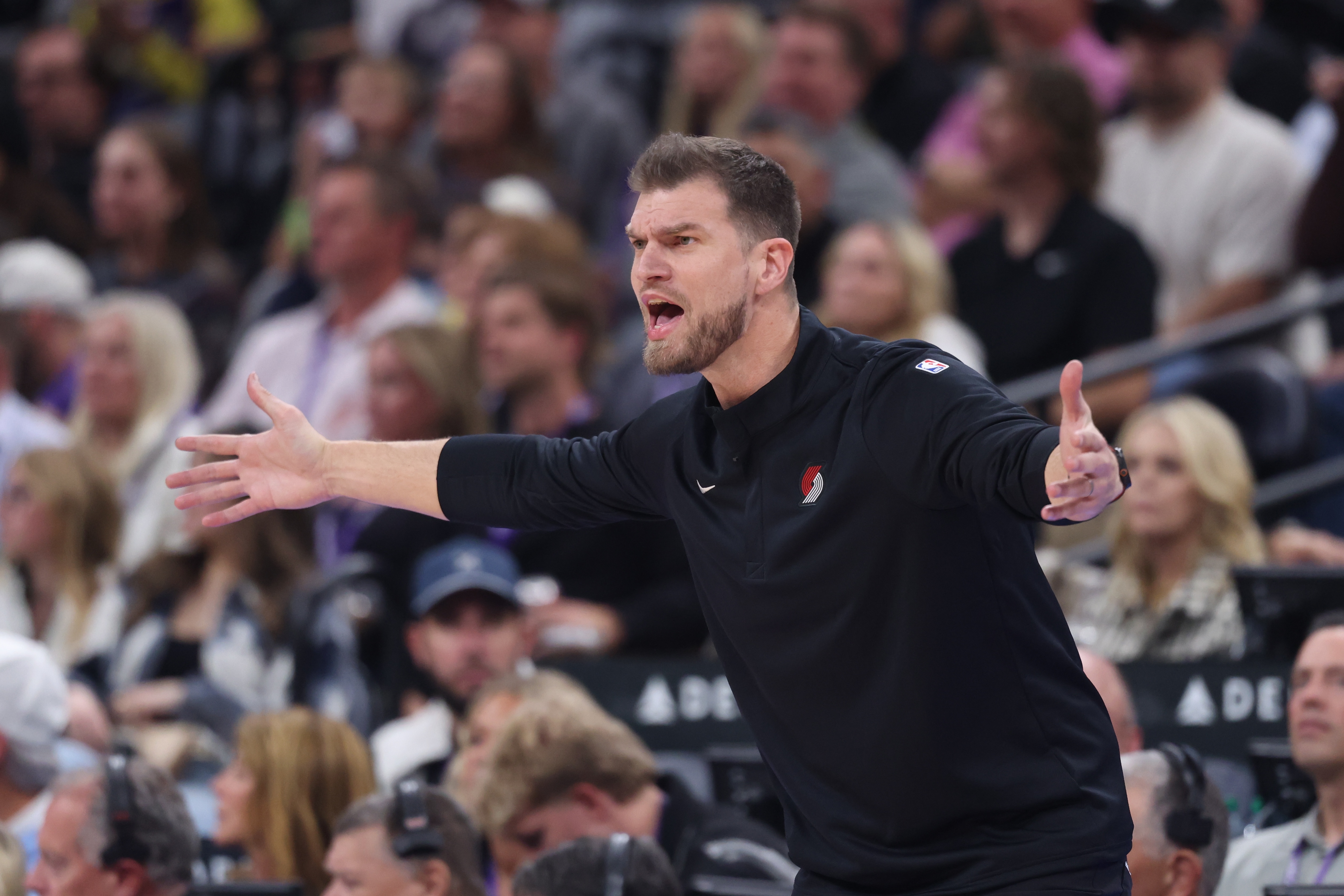 斯普利特：我们在关键球方面很多时候都处理得不好 要打得更聪明